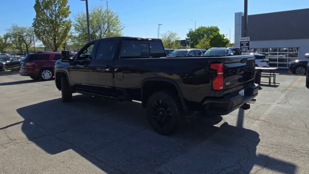 2025 Chevrolet Silverado 2500HD High Country photo 37