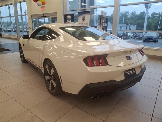 2025 Ford Mustang GT Premium photo 3