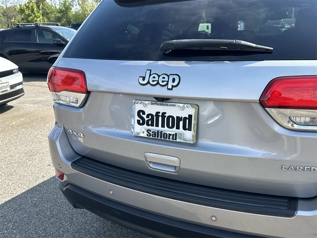 2019 Jeep Grand Cherokee Laredo E photo 10