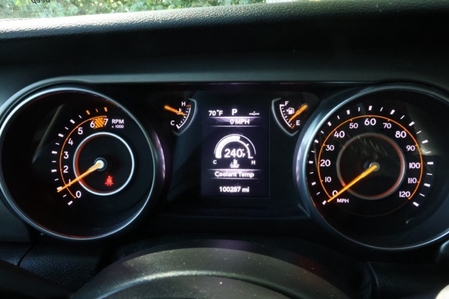 2018 Jeep Wrangler Unlimited Sport S photo 4