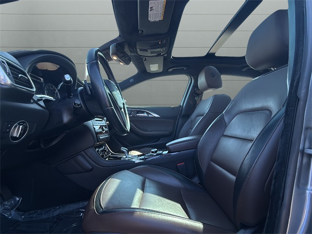 2018 Infiniti QX30 Premium photo 18