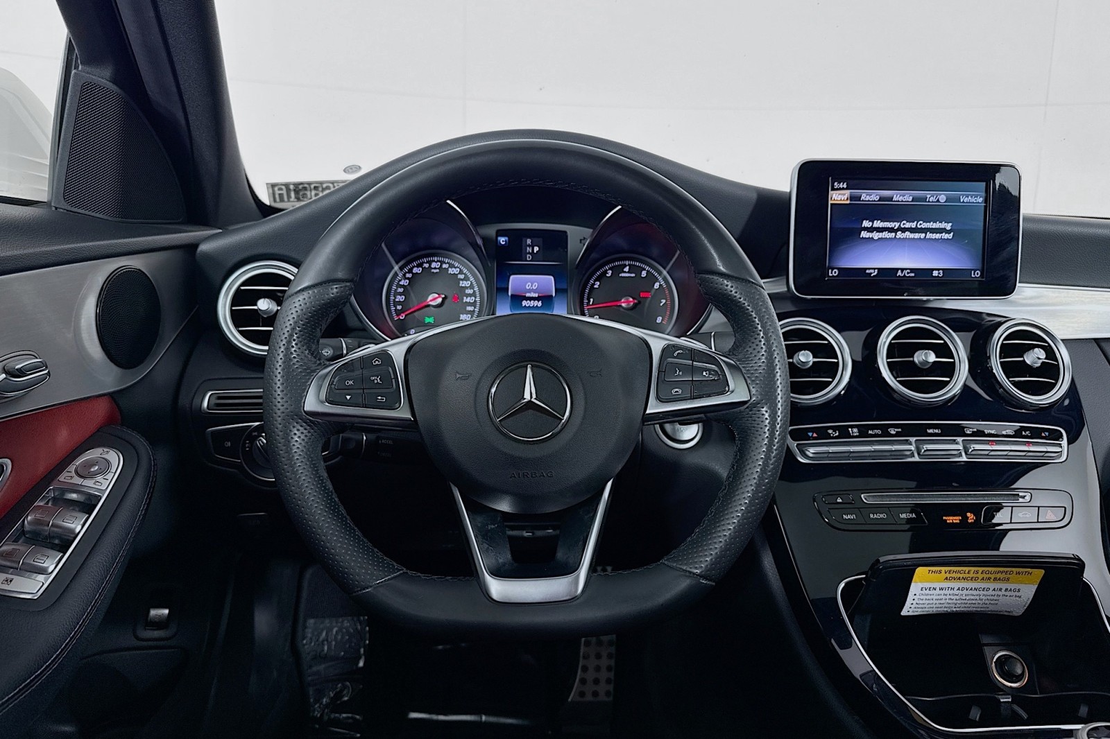 2018 Mercedes Benz C 300 photo 2