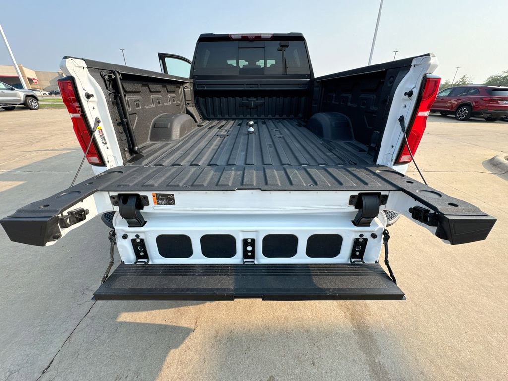 2024 Chevrolet Silverado 2500HD LTZ photo 39