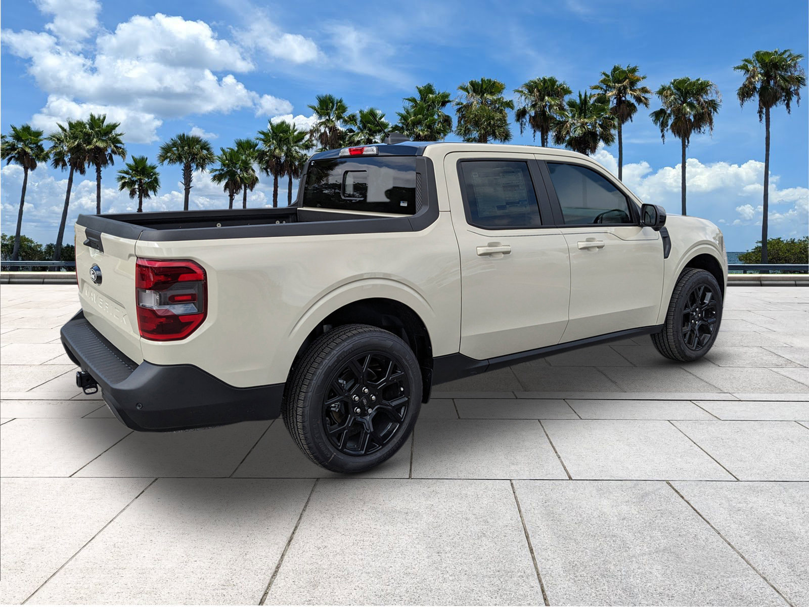 2025 Ford Maverick Lariat photo 7