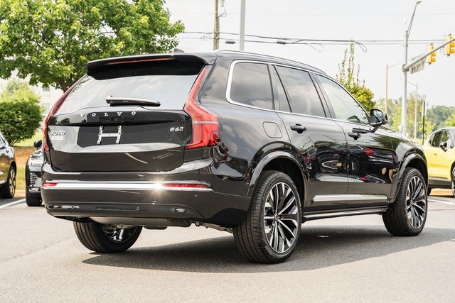 2026 Volvo XC90 photo 3