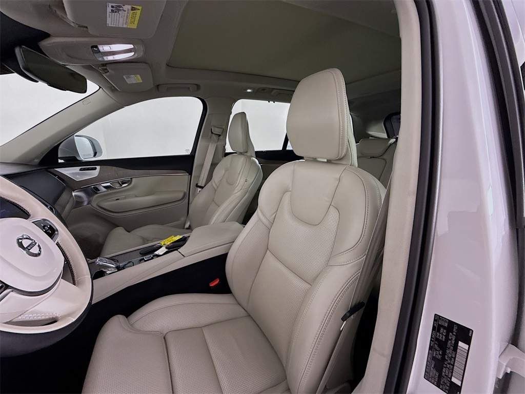 2023 Volvo XC90 Recharge Ultimate photo 4