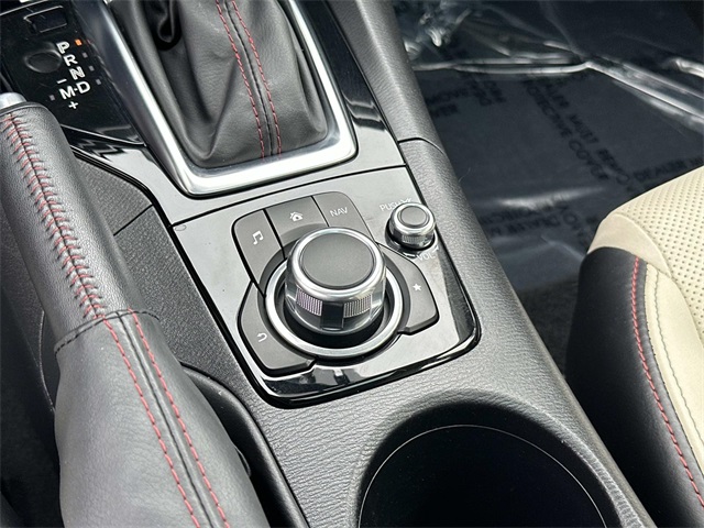 2015 Mazda Mazda3 Grand Touring photo 24