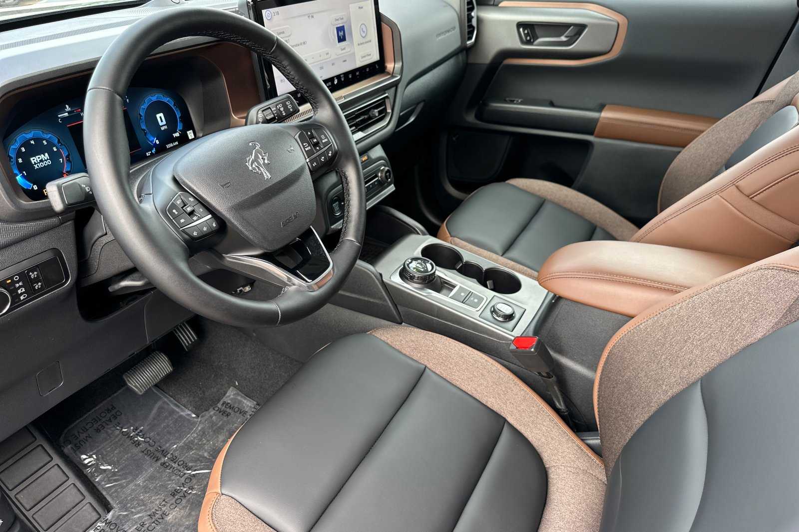 2025 Ford Bronco Sport Outer Banks photo 9