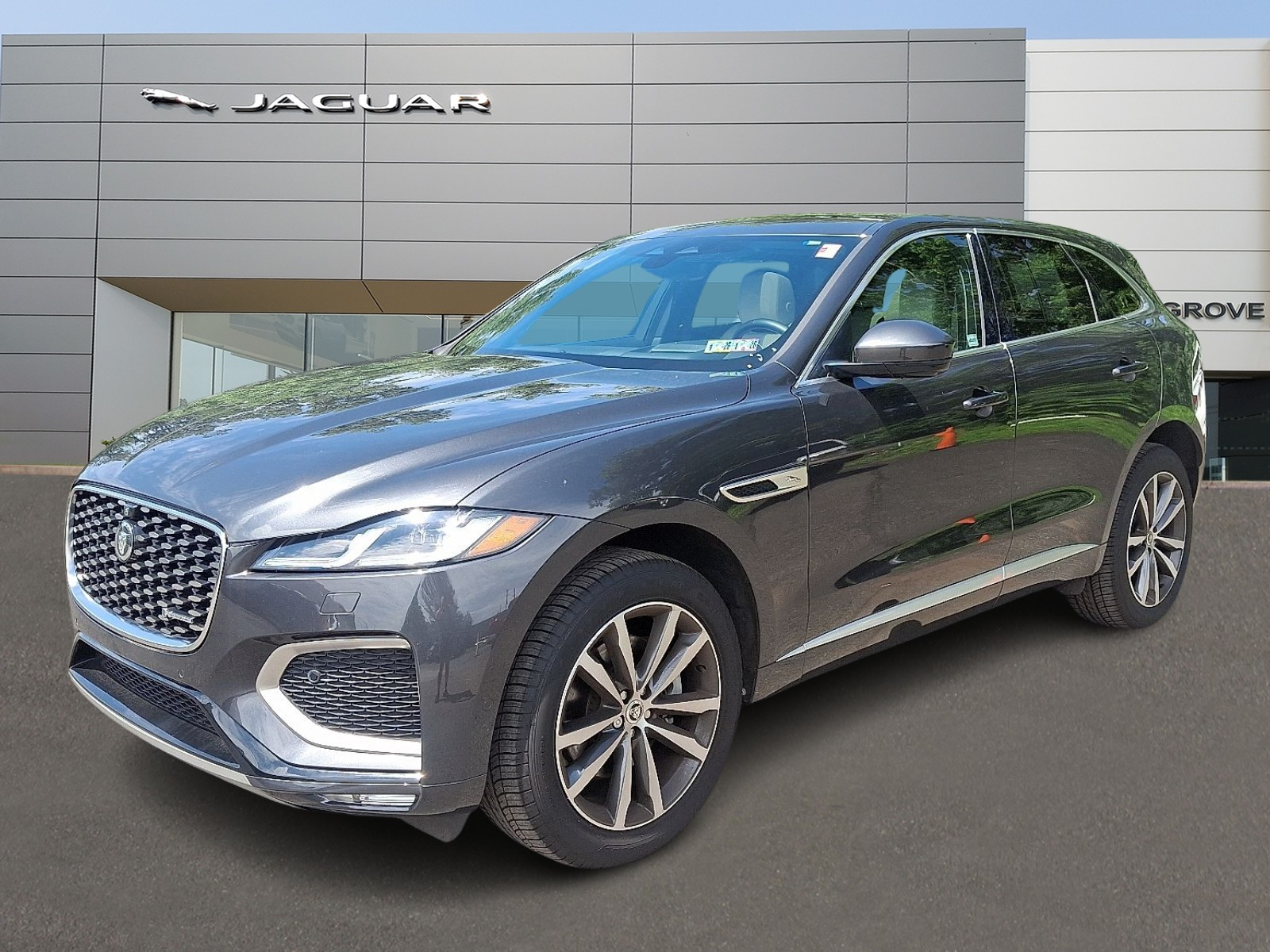 2025 Jaguar F-PACE