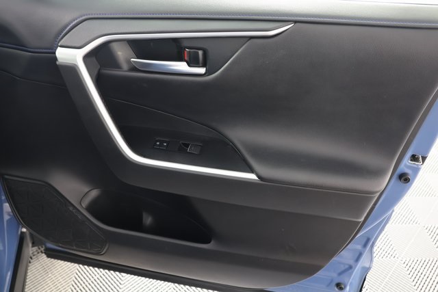 2022 Toyota RAV4 Hybrid XSE photo 28