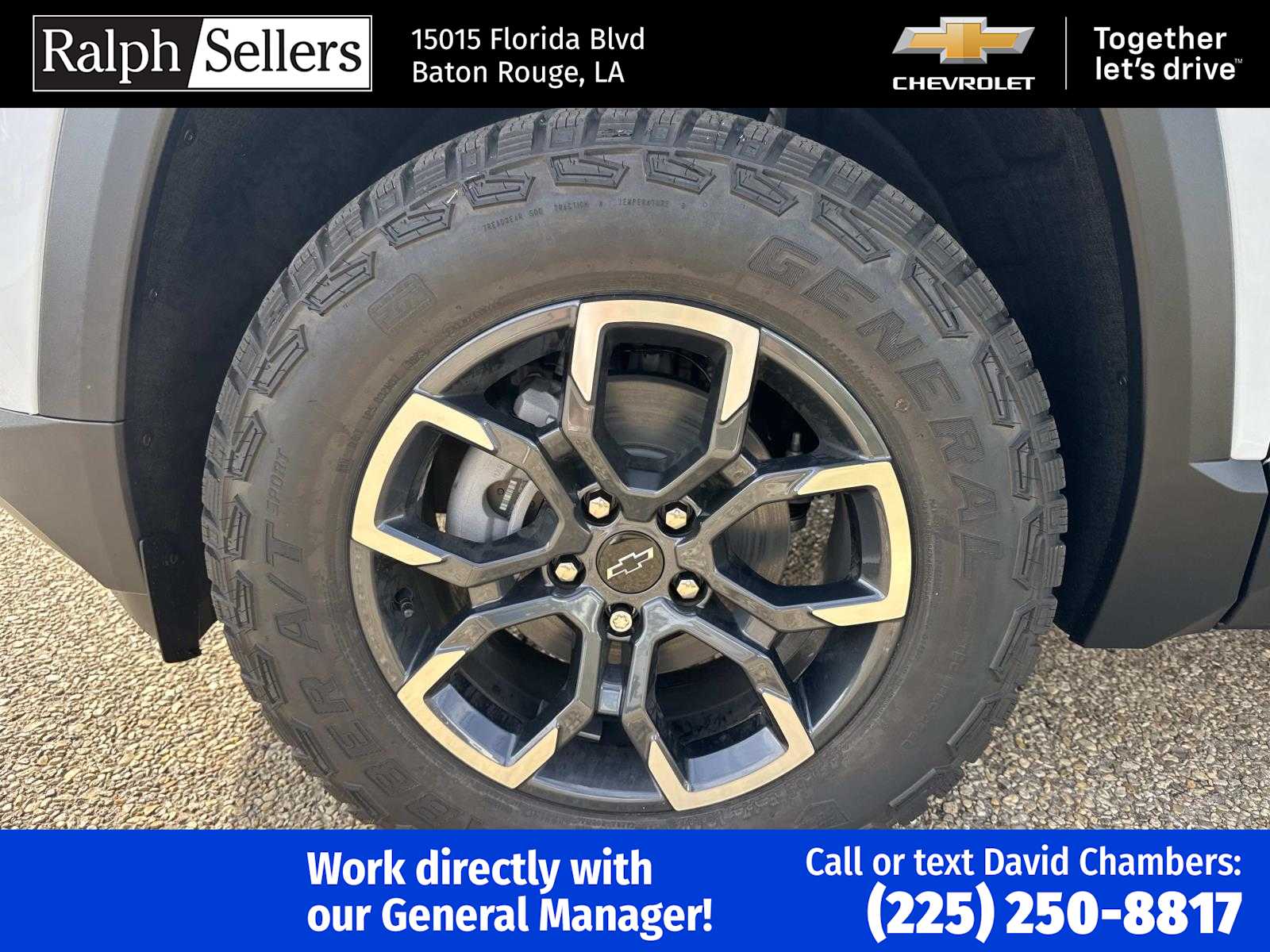 2026 Chevrolet Equinox ACTIV photo 2