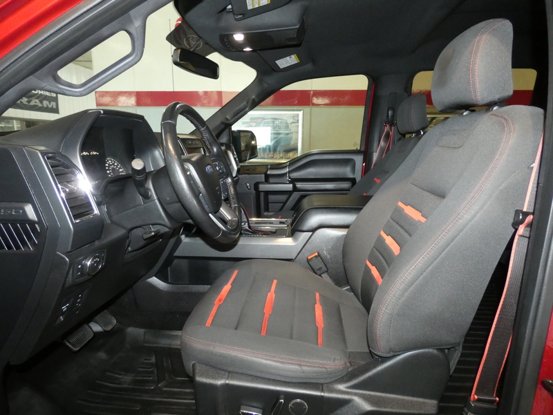 2016 Ford F-150 XLT photo 9