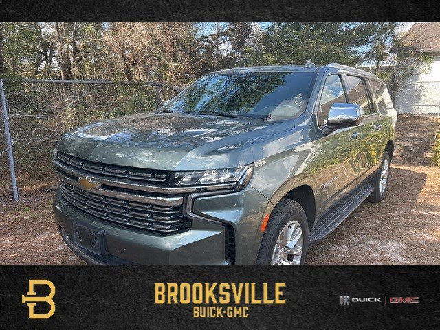 2023 Chevrolet Suburban Premier's photo