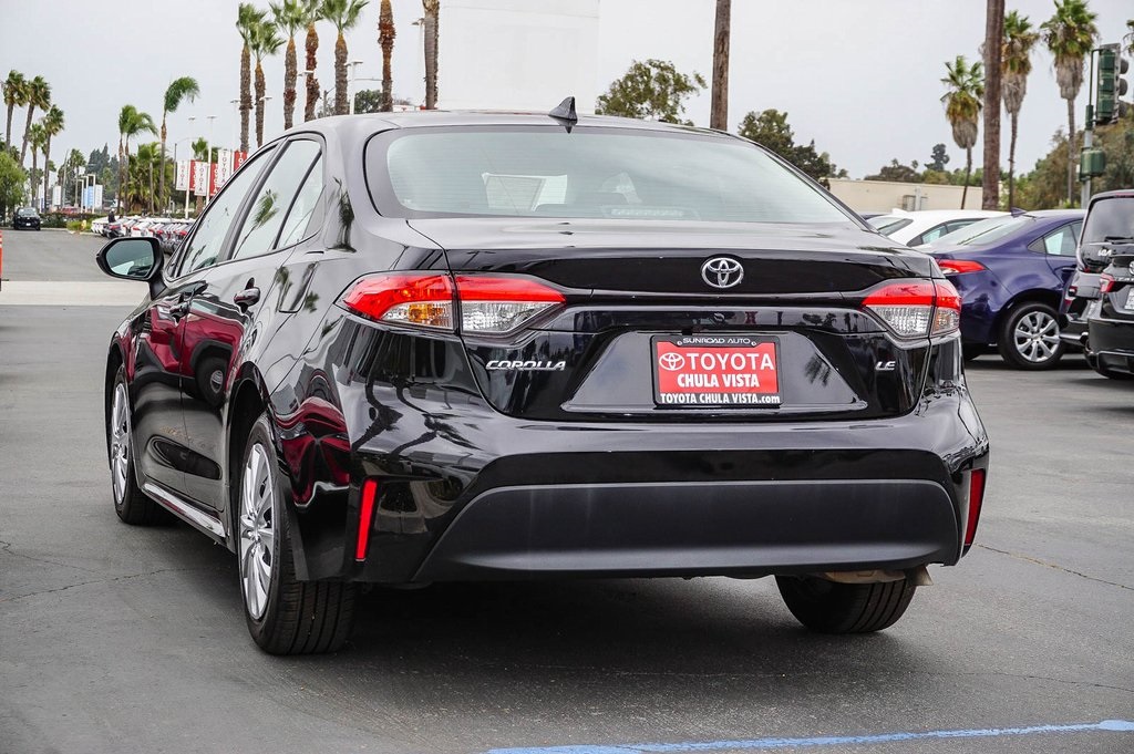 2023 Toyota Corolla LE photo 4