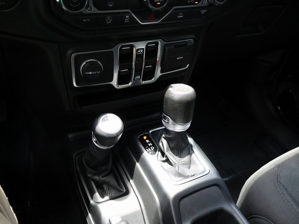 2023 Jeep Gladiator Sport photo 36
