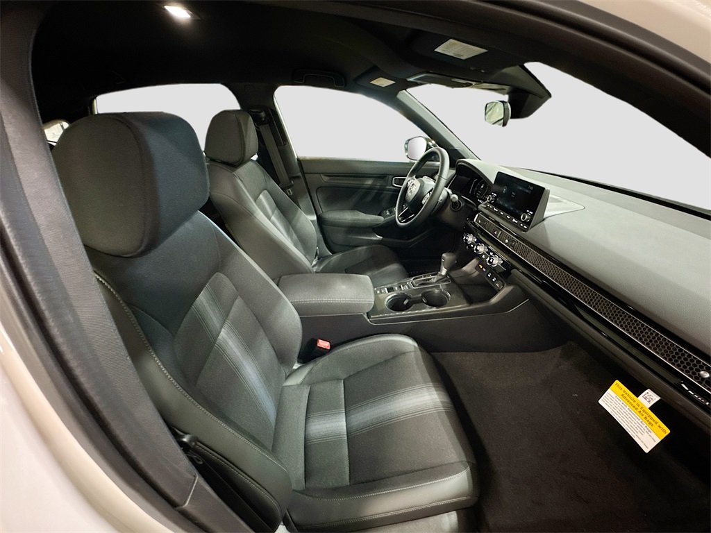 2025 Honda Civic Hatchback Sport photo 22