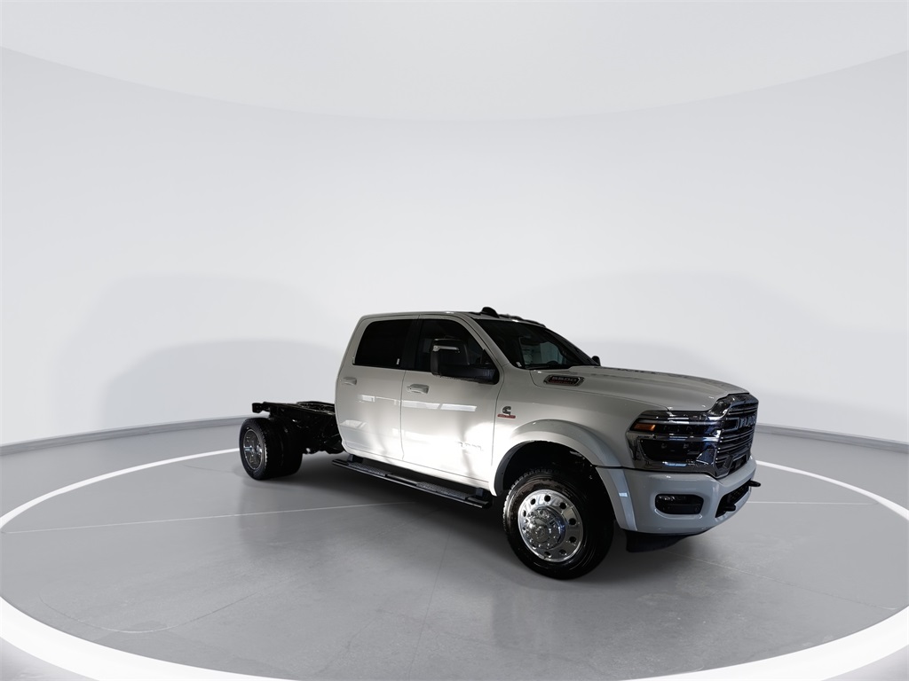 2026 Ram 5500 photo 2
