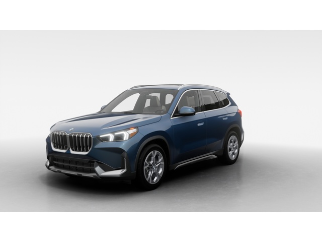 2026 BMW X1 28i's photo