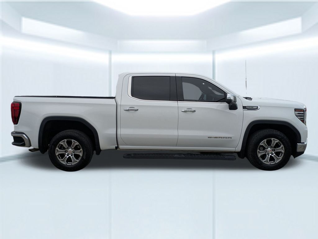 2022 Gmc Sierra 1500 SLT photo 4