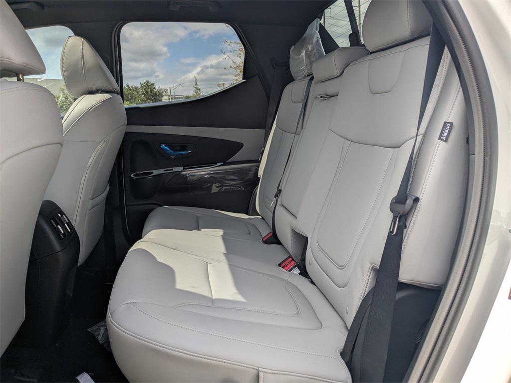 2025 Hyundai Santa Cruz SEL Activity photo 13
