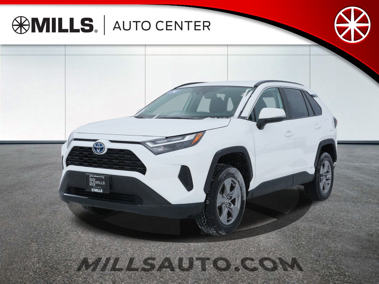 2024 Toyota RAV4 XLE's photo