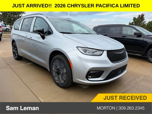 2026 Chrysler Pacifica Limited's photo