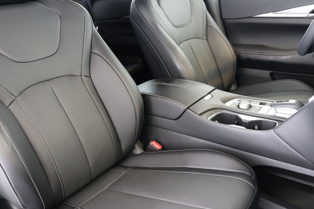 2024 Infiniti QX60 Luxe photo 39