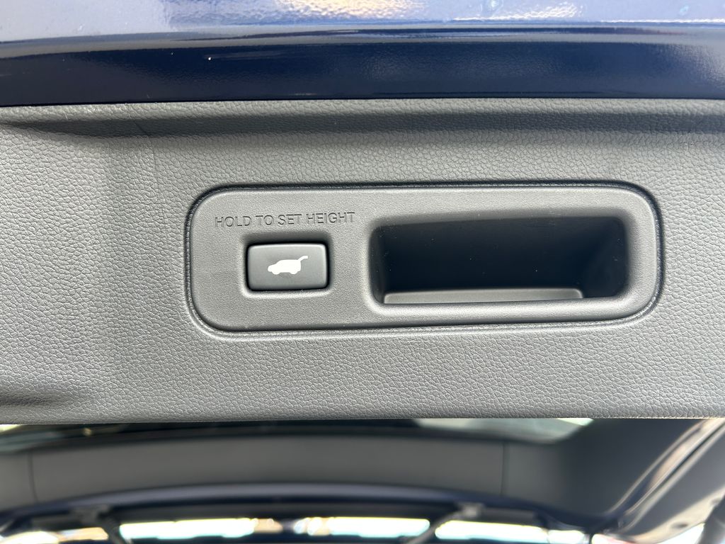 2025 Honda Pilot Touring photo 21