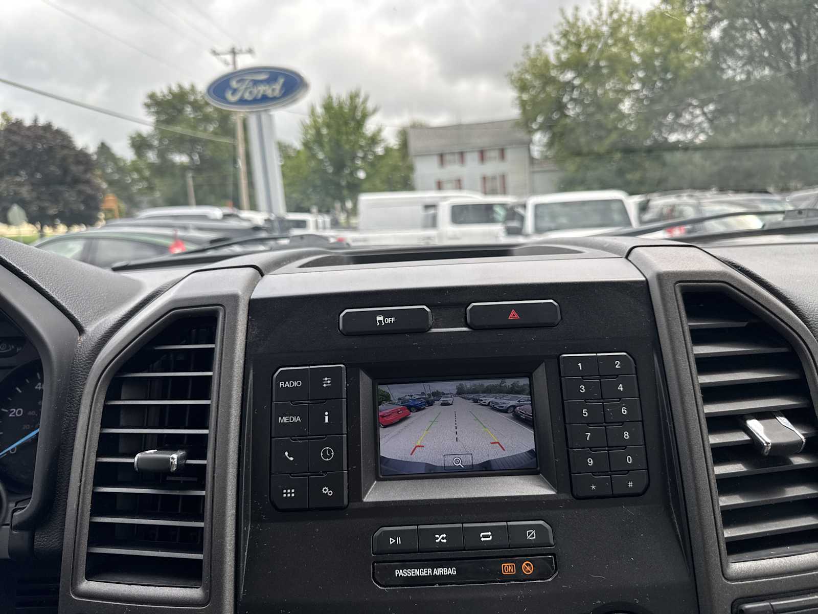 2022 Ford F-250 XL photo 29