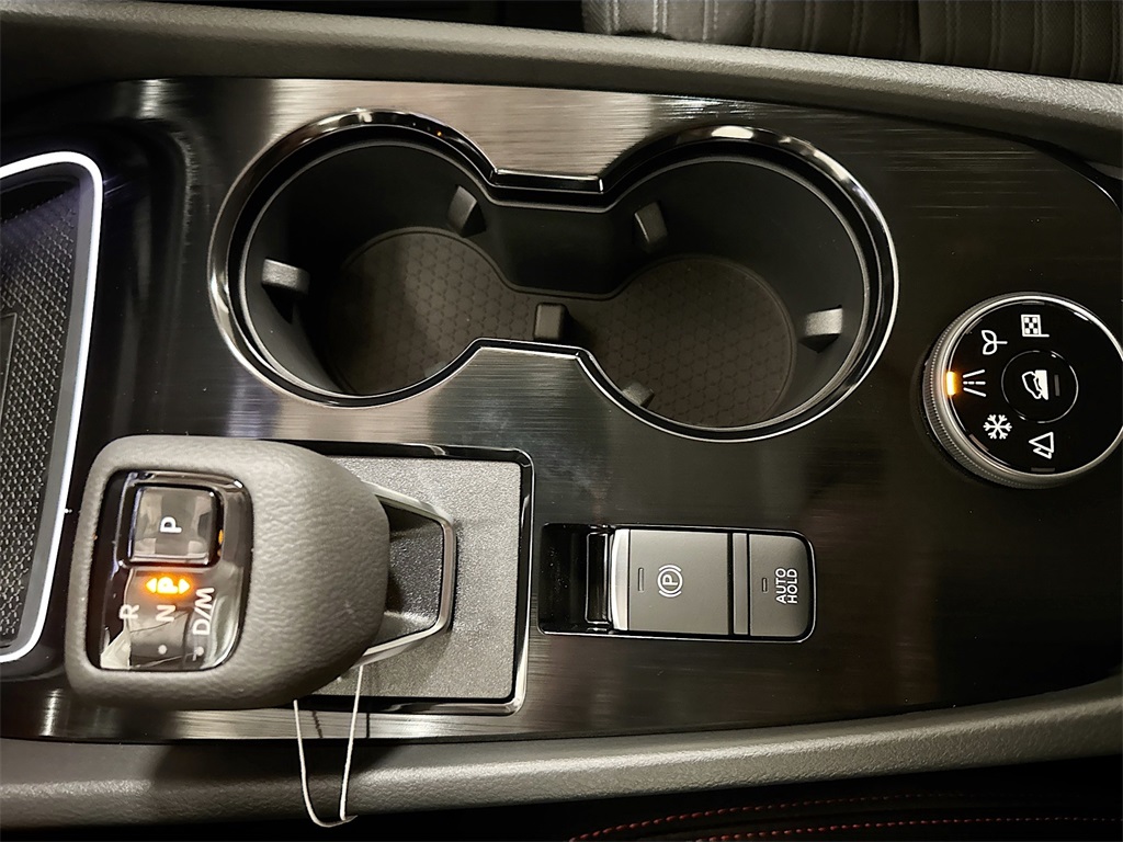 2026 Nissan Rogue SV photo 29
