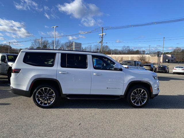 2022 Jeep Wagoneer Series II photo 2
