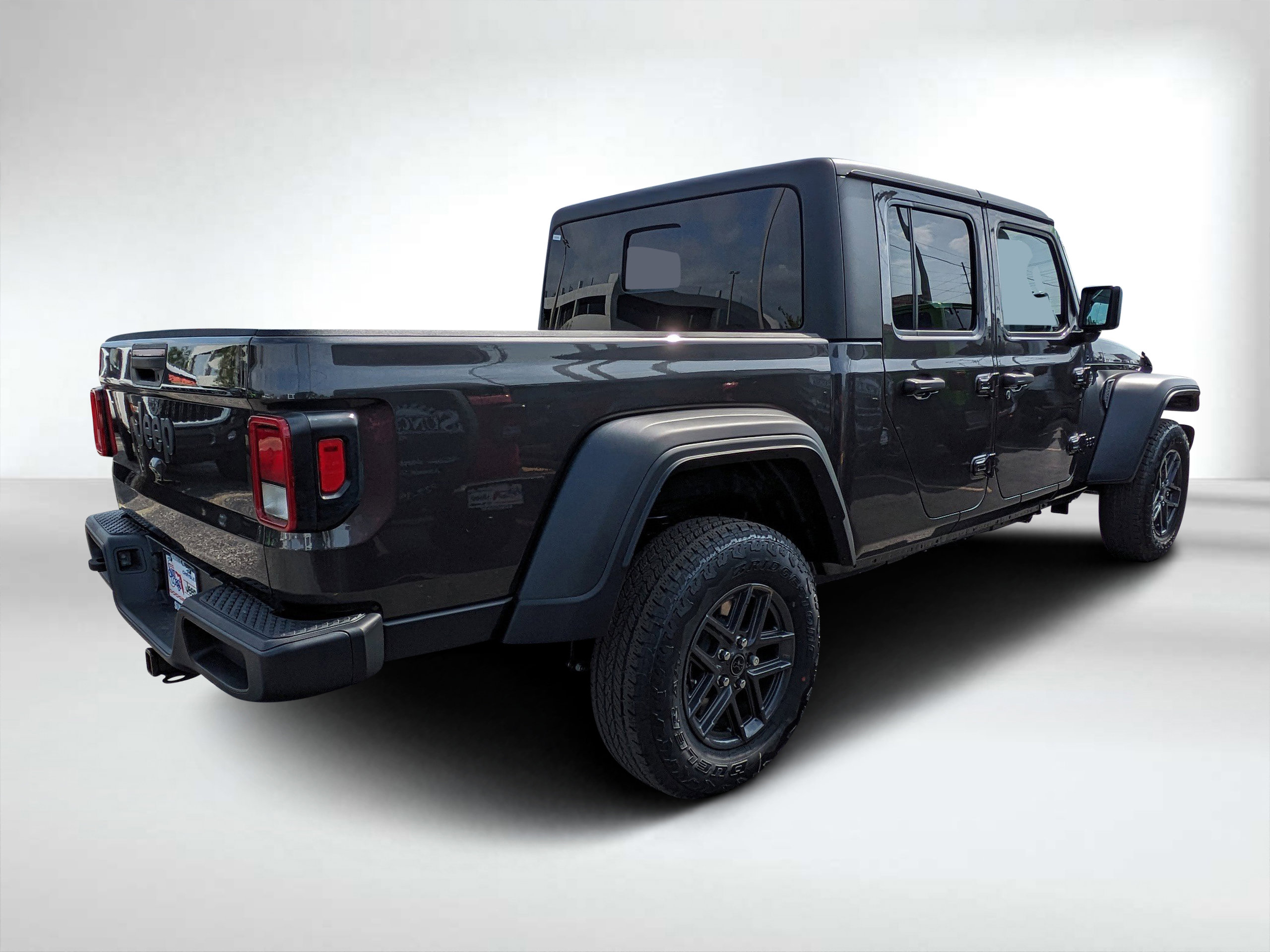 2025 Jeep Gladiator Sport S photo 4