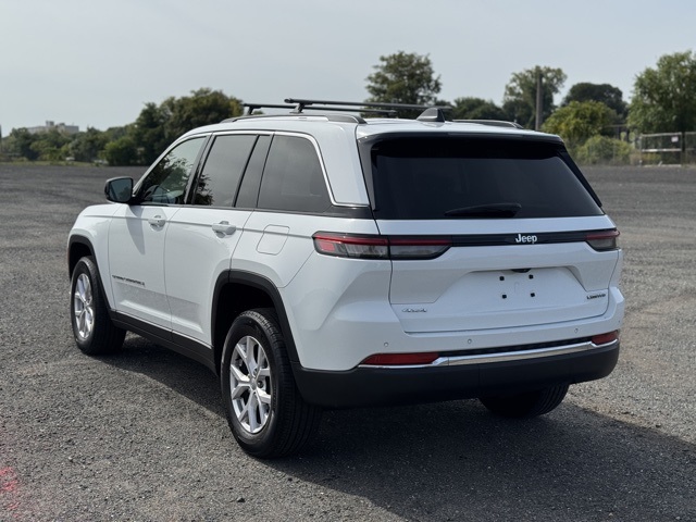 2022 Jeep Grand Cherokee Limited photo 3