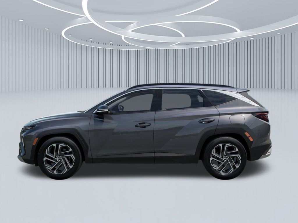 2026 Hyundai Tucson Hybrid Limited photo 3