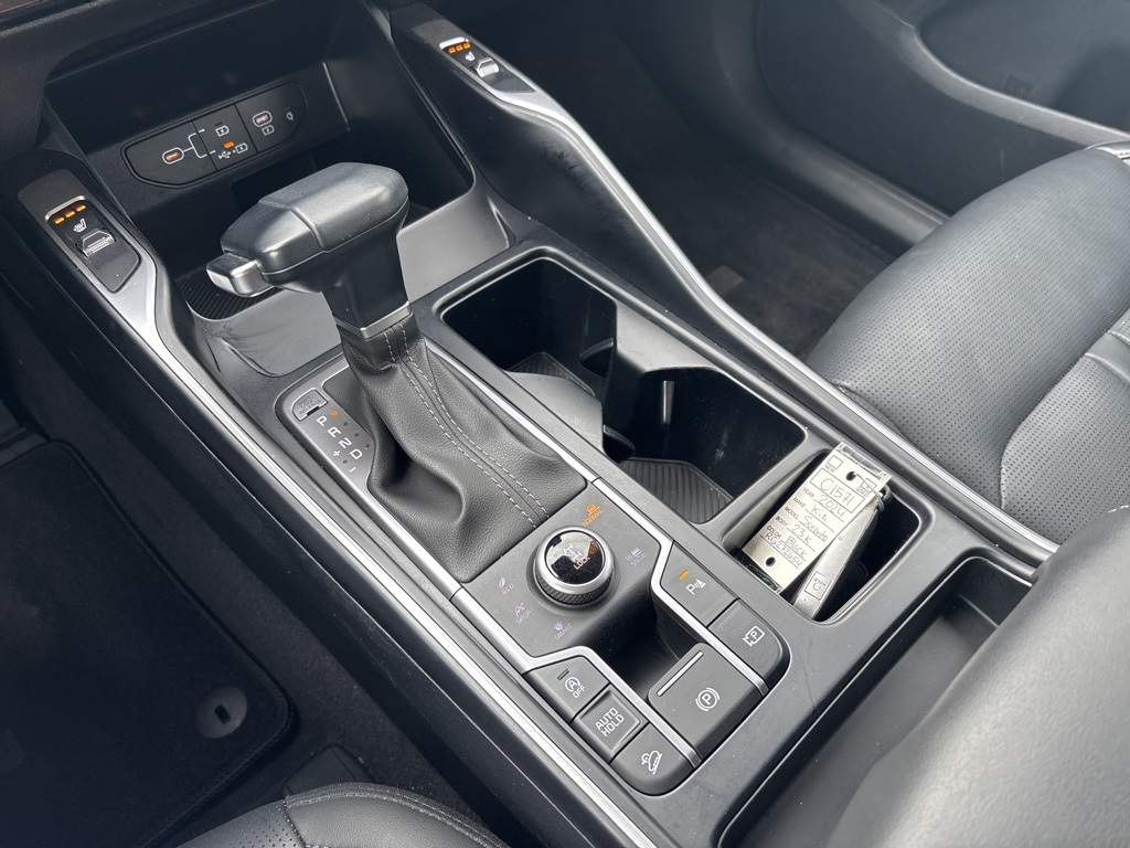 2024 Kia Sorento S photo 11