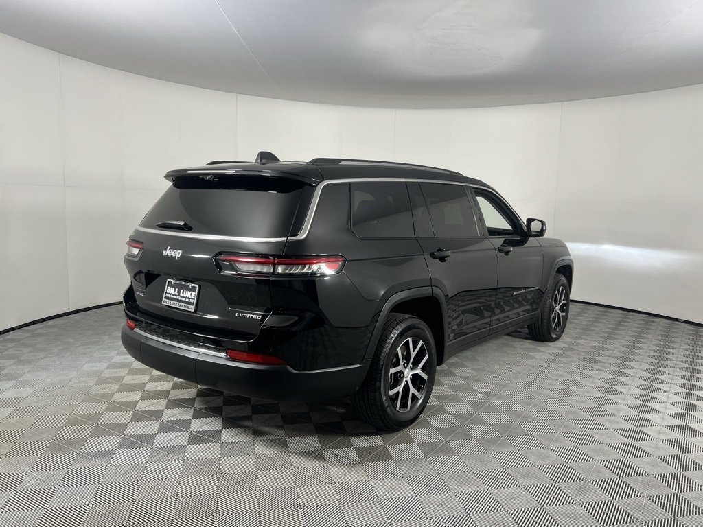 2023 Jeep Grand Cherokee Limited photo 3