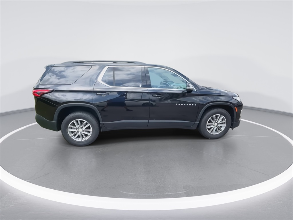 2022 Chevrolet Traverse photo 9