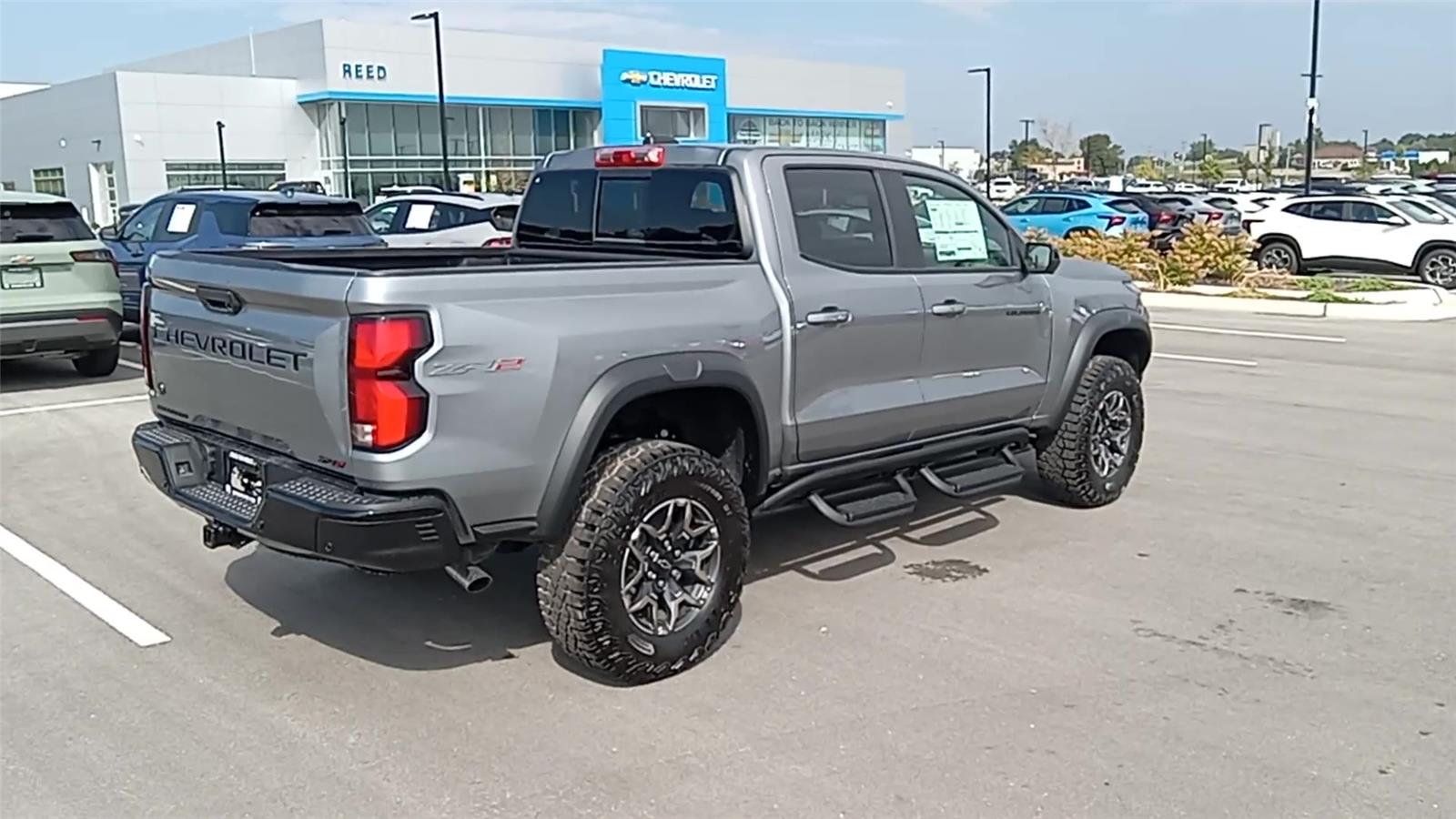 2026 Chevrolet Colorado ZR2 photo 4