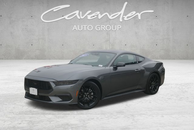 2025 Ford Mustang EcoBoost Premium's photo