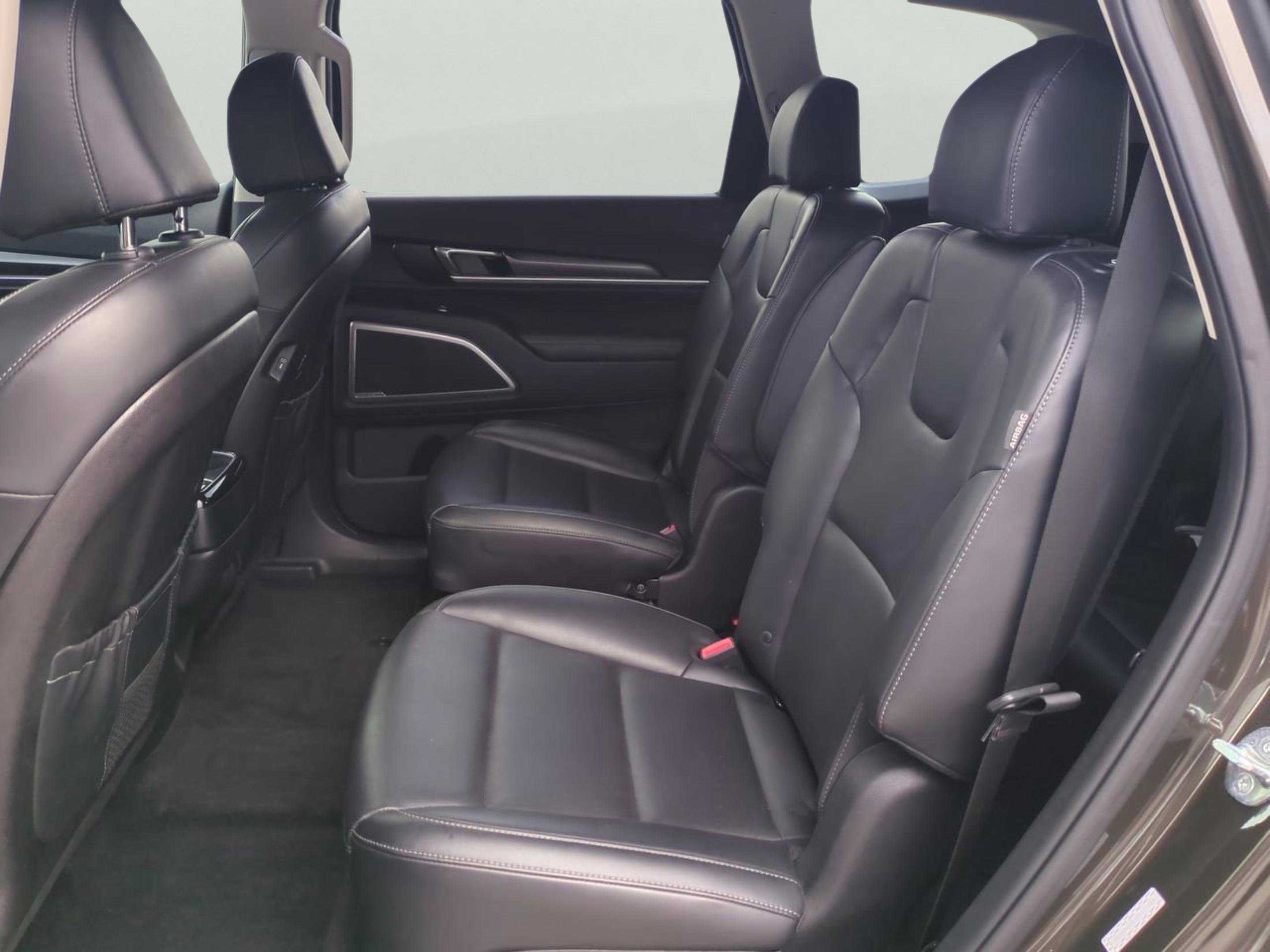 2023 Kia Telluride S photo 17