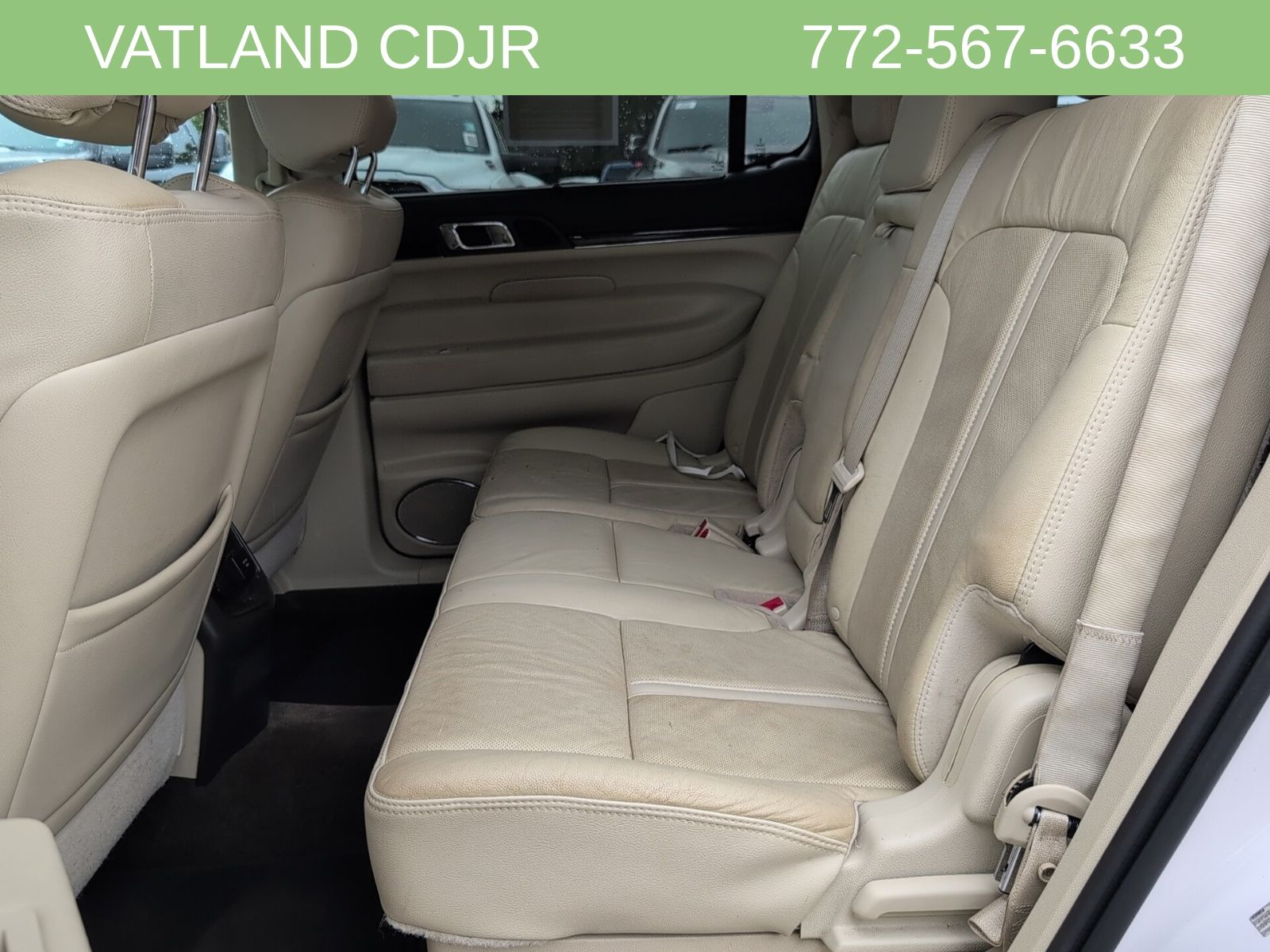 2016 Lincoln MKT EcoBoost photo 36