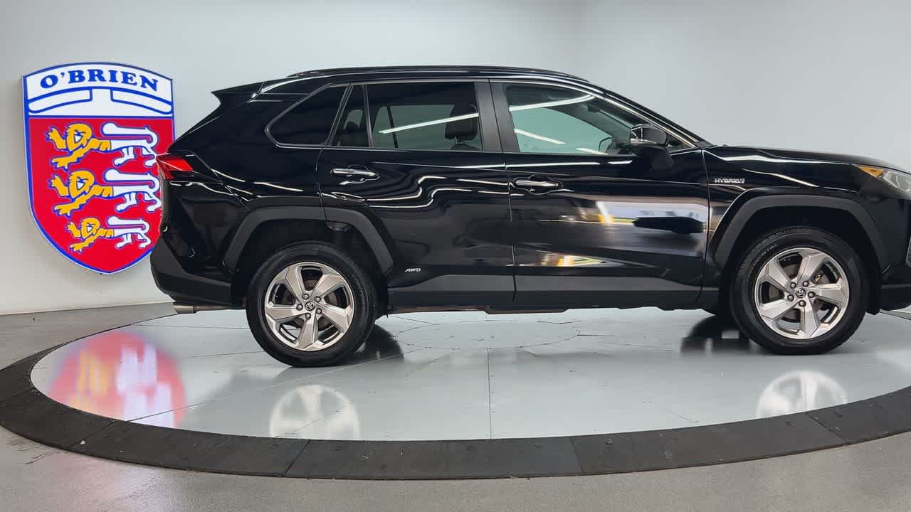 2020 Toyota RAV4 Hybrid Limited photo 4