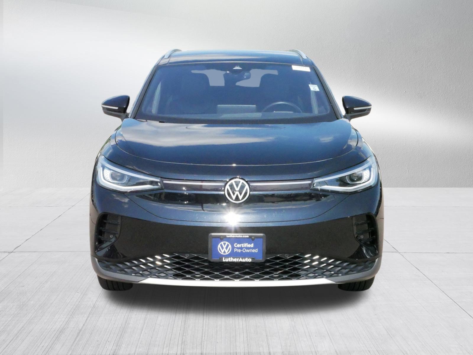 Certified 2023 Volkswagen ID.4 PRO S PLUS with VIN 1V2JNPE89PC039688 for sale in Minneapolis, MN