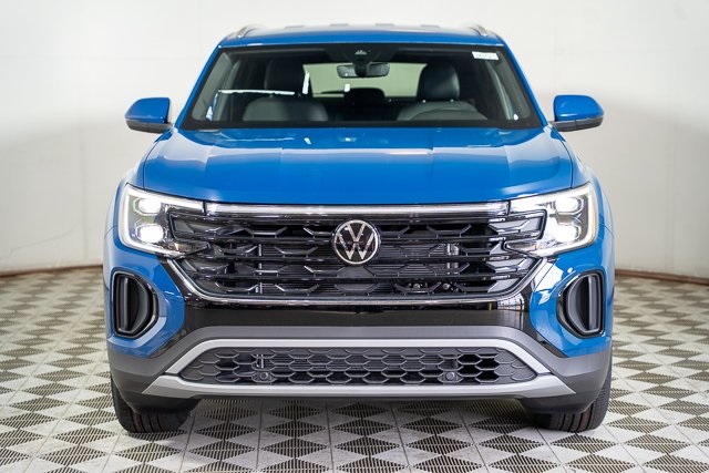 2025 Volkswagen Atlas Cross Sport SE photo 4