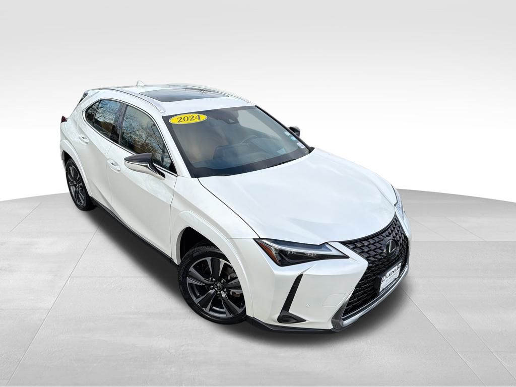 2024 Lexus UX 250h Premium photo 3