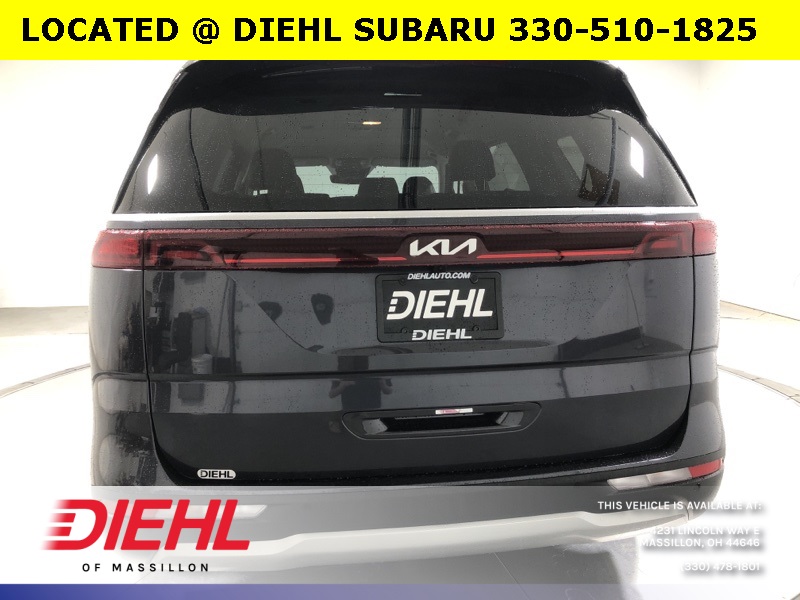 2024 Kia Carnival LX photo 6