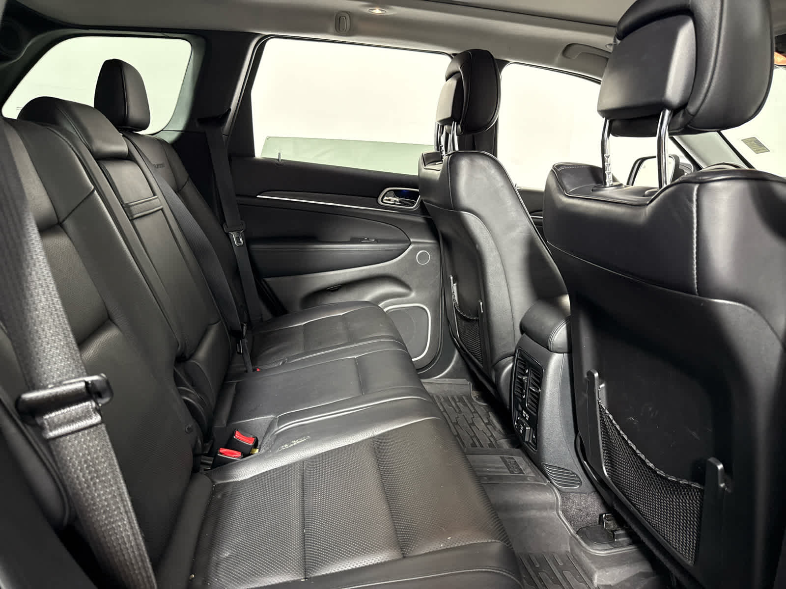 2018 Jeep Grand Cherokee Summit photo 14