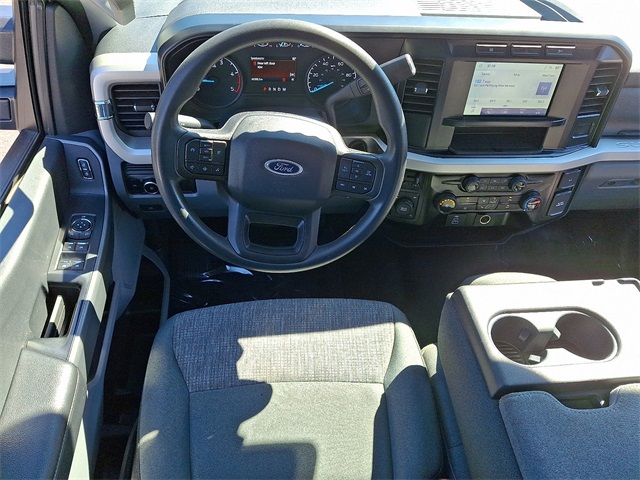 2024 Ford F-250 photo 13