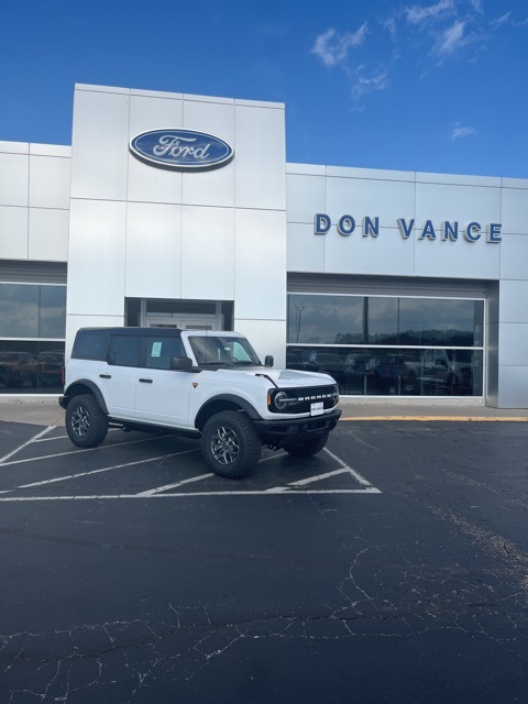 2025 Ford Bronco 4-Door Badlands's photo