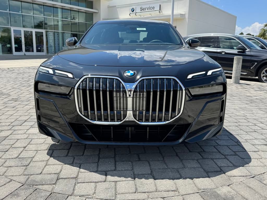 2025 Bmw 760i xDrive photo 4